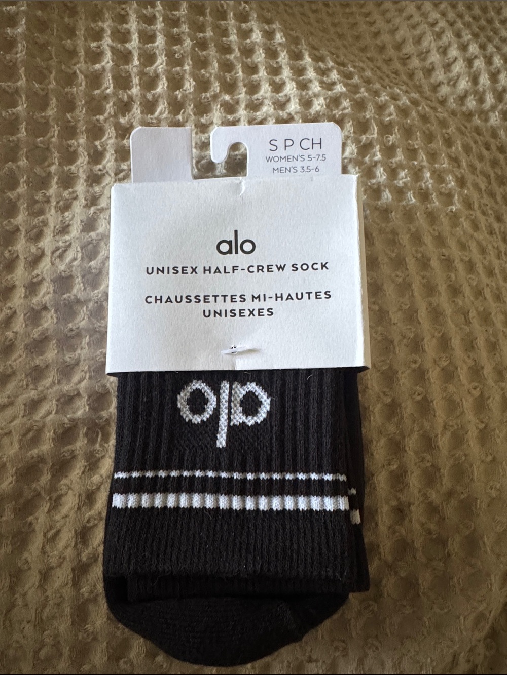 ALO Yoga Black and White Unisex Half-Crew Socks